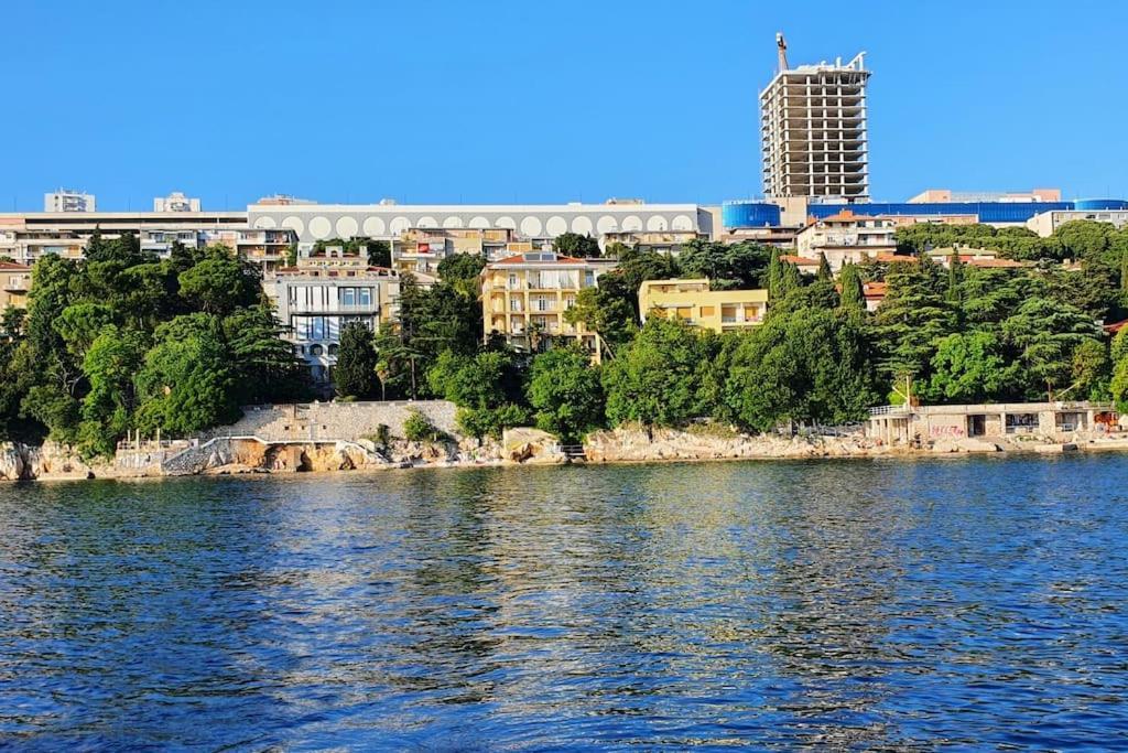 Studio Apartman Lenox Rijeka Buitenkant foto