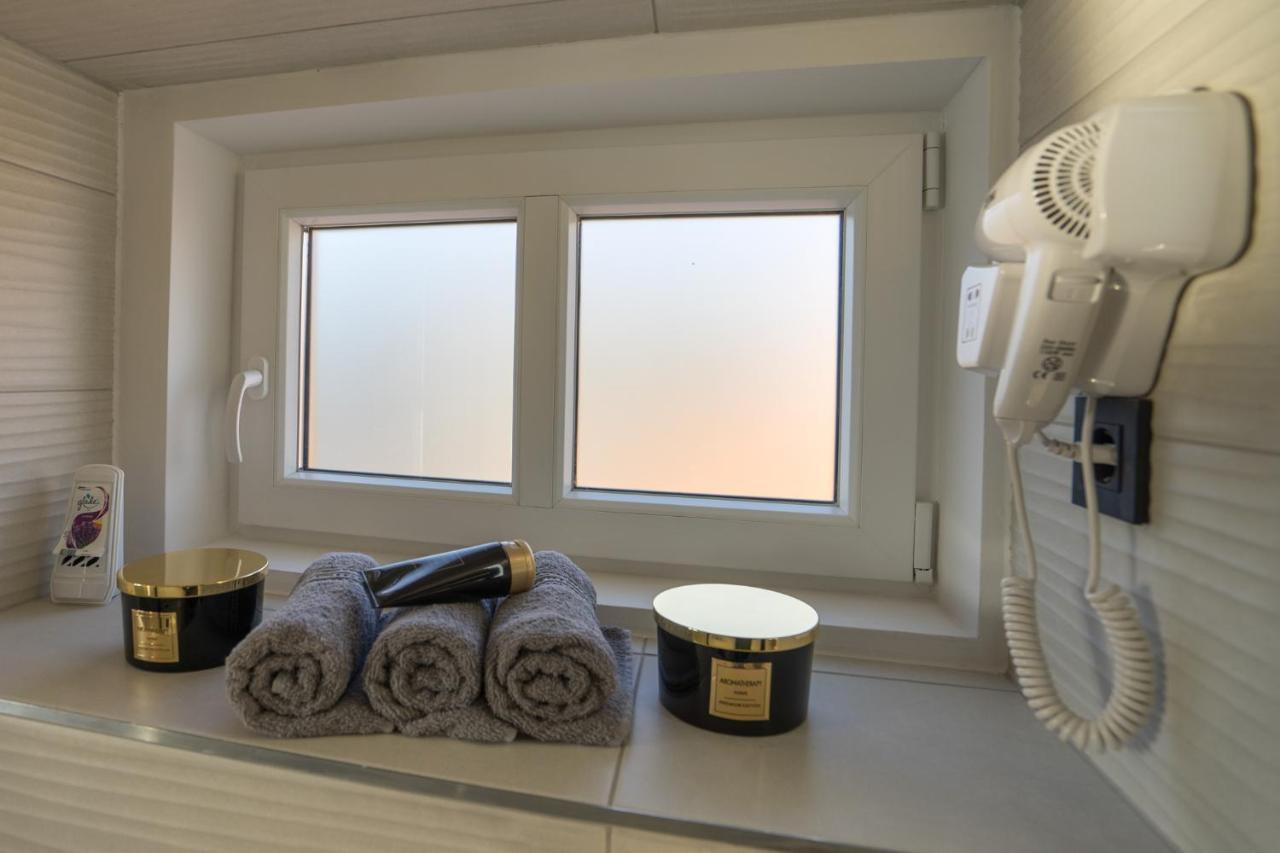 Studio Apartman Lenox Rijeka Buitenkant foto