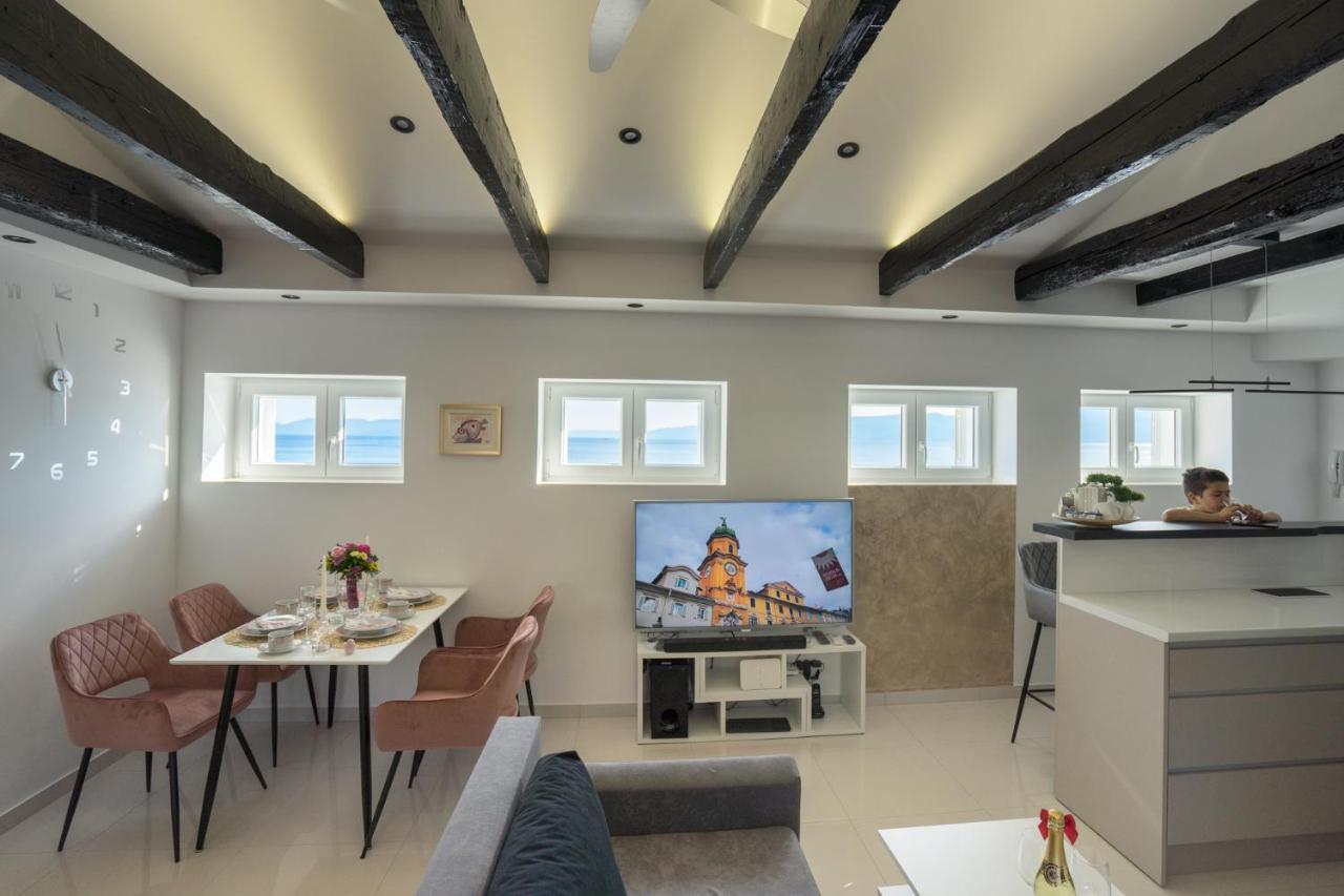 Studio Apartman Lenox Rijeka Buitenkant foto